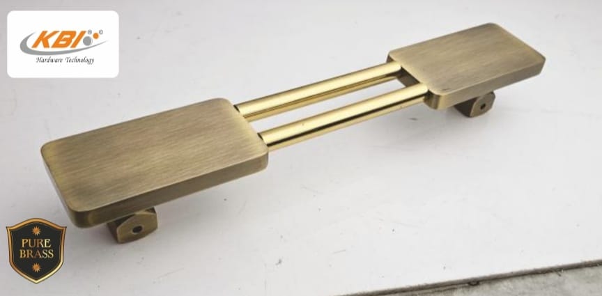 KBI-BLOOM DOOR HANDLE